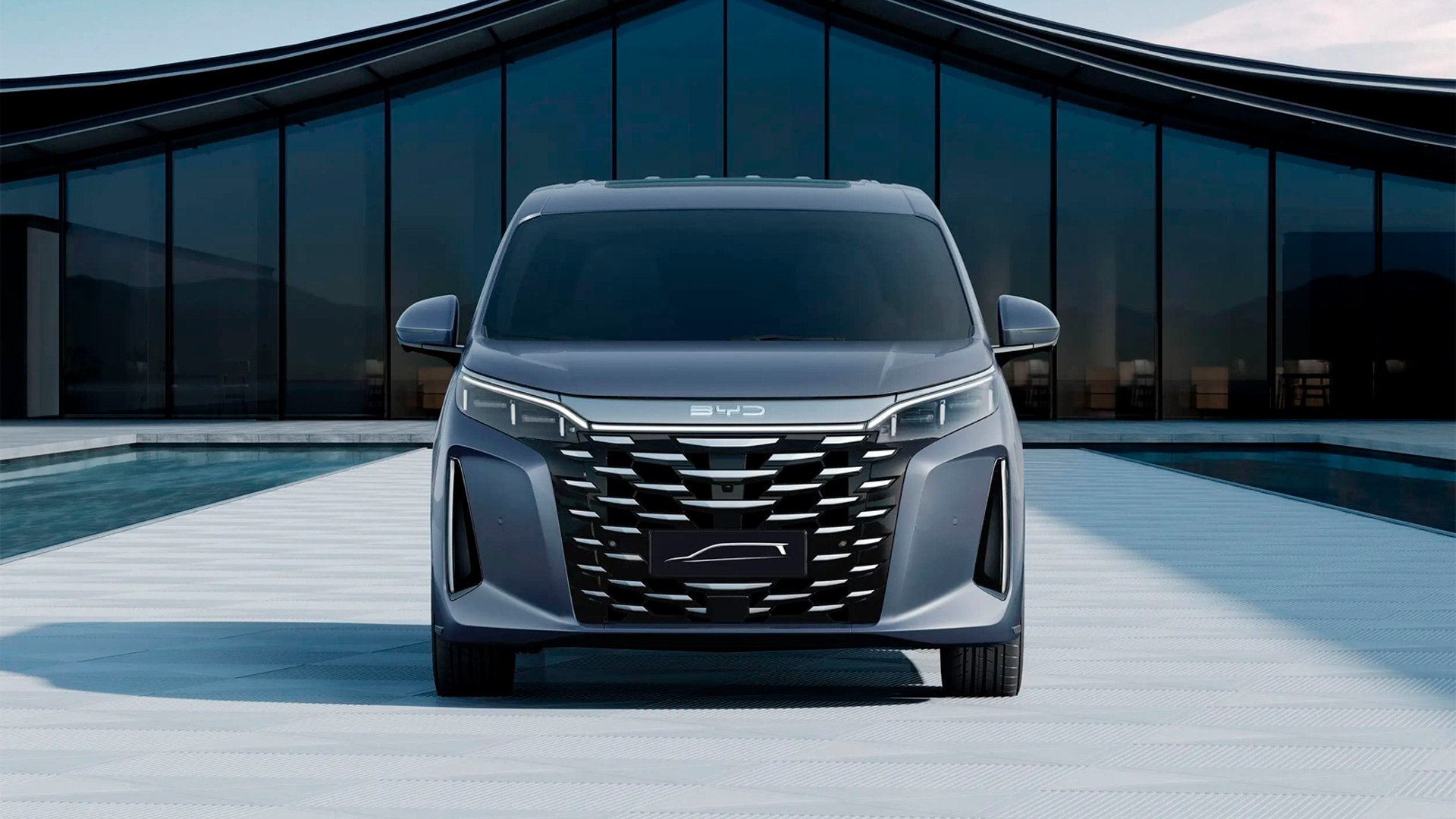 Гибридный автомобиль BYD Summer DM-i 